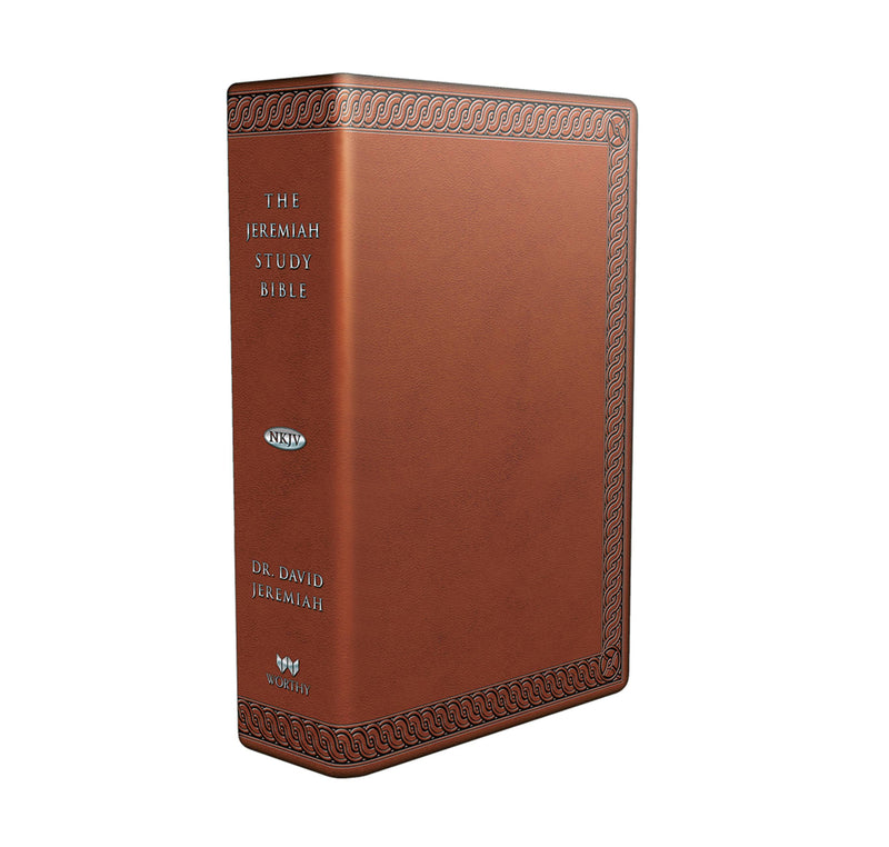 The Jeremiah Study Bible, NKJV: (Brown w/ burnished edges) LeatherLuxe®