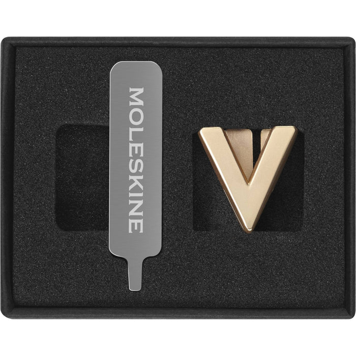 Moleskine Pin, V, Gold